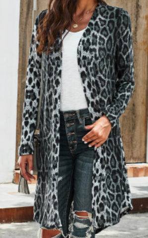 Long sleeve animal print Cardigan